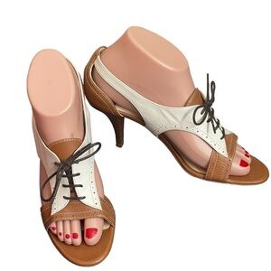 Jour leather lace up beige/tan heels size 37(7)